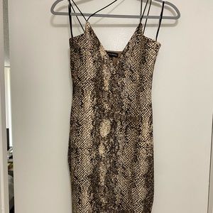 JLUXLABEL Python Print Midi Dress Size Small